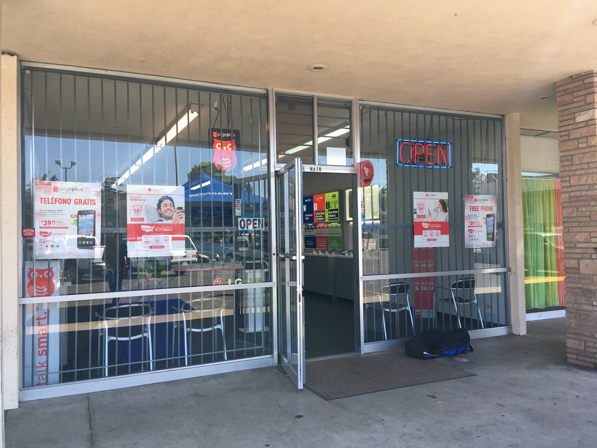 Total Wireless Store Photo