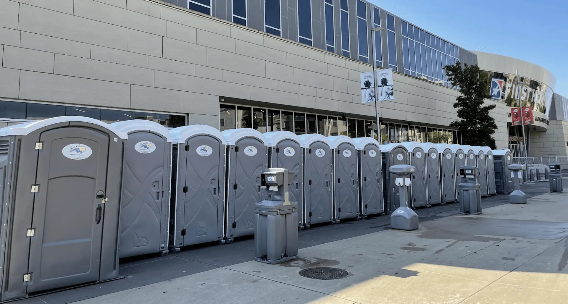 Porta Potty Rental