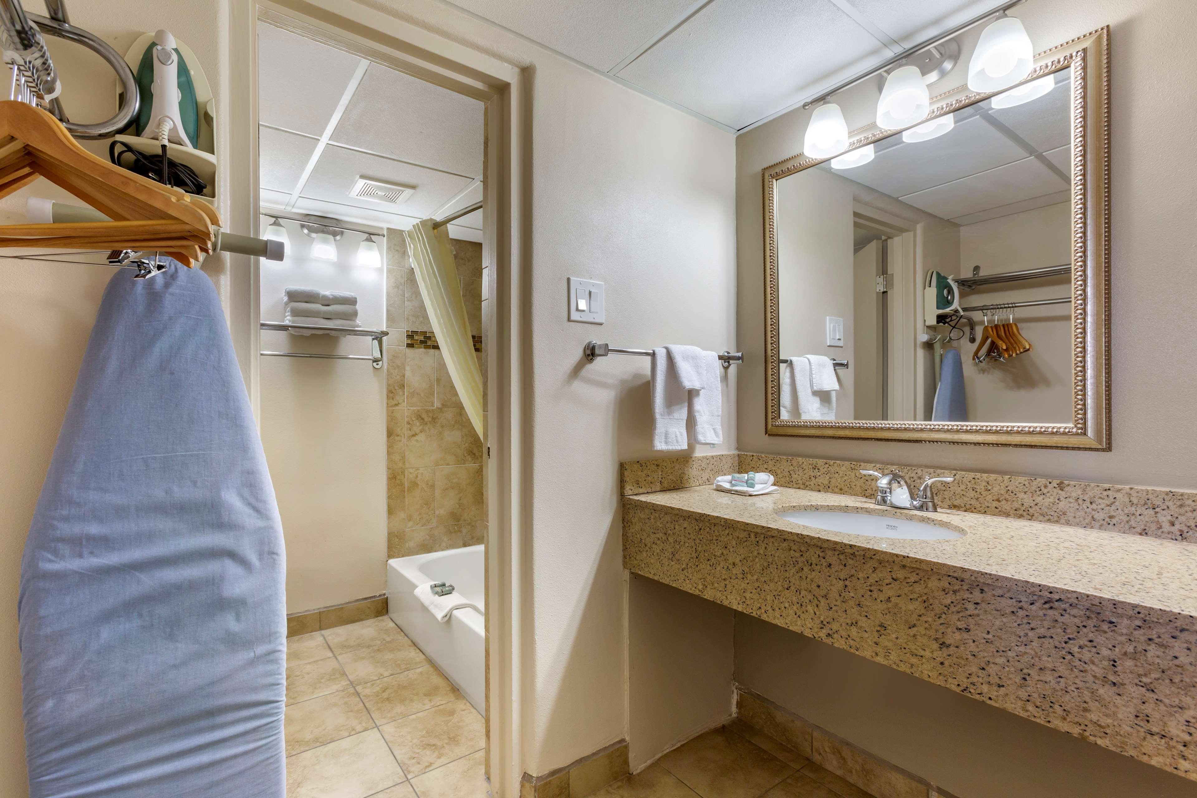 Guest Room Bath