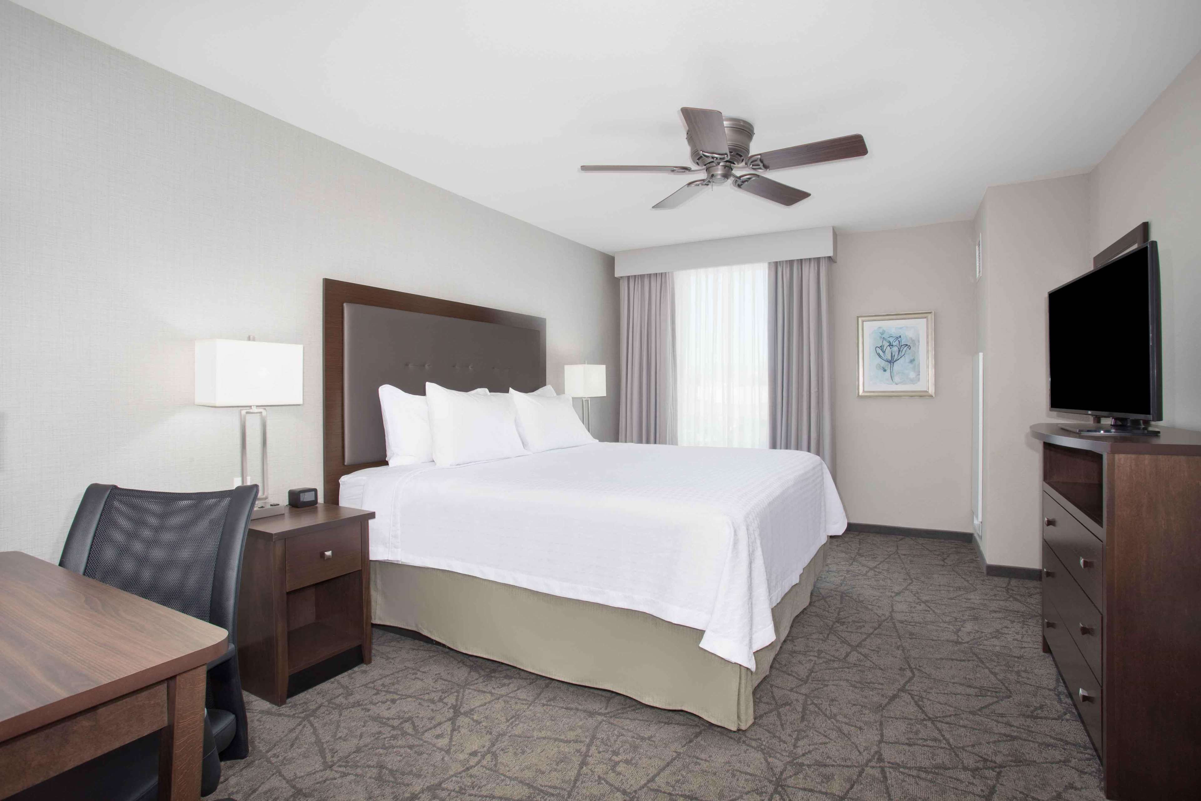 Homewood Suites by Hilton Las Vegas City Center Photo