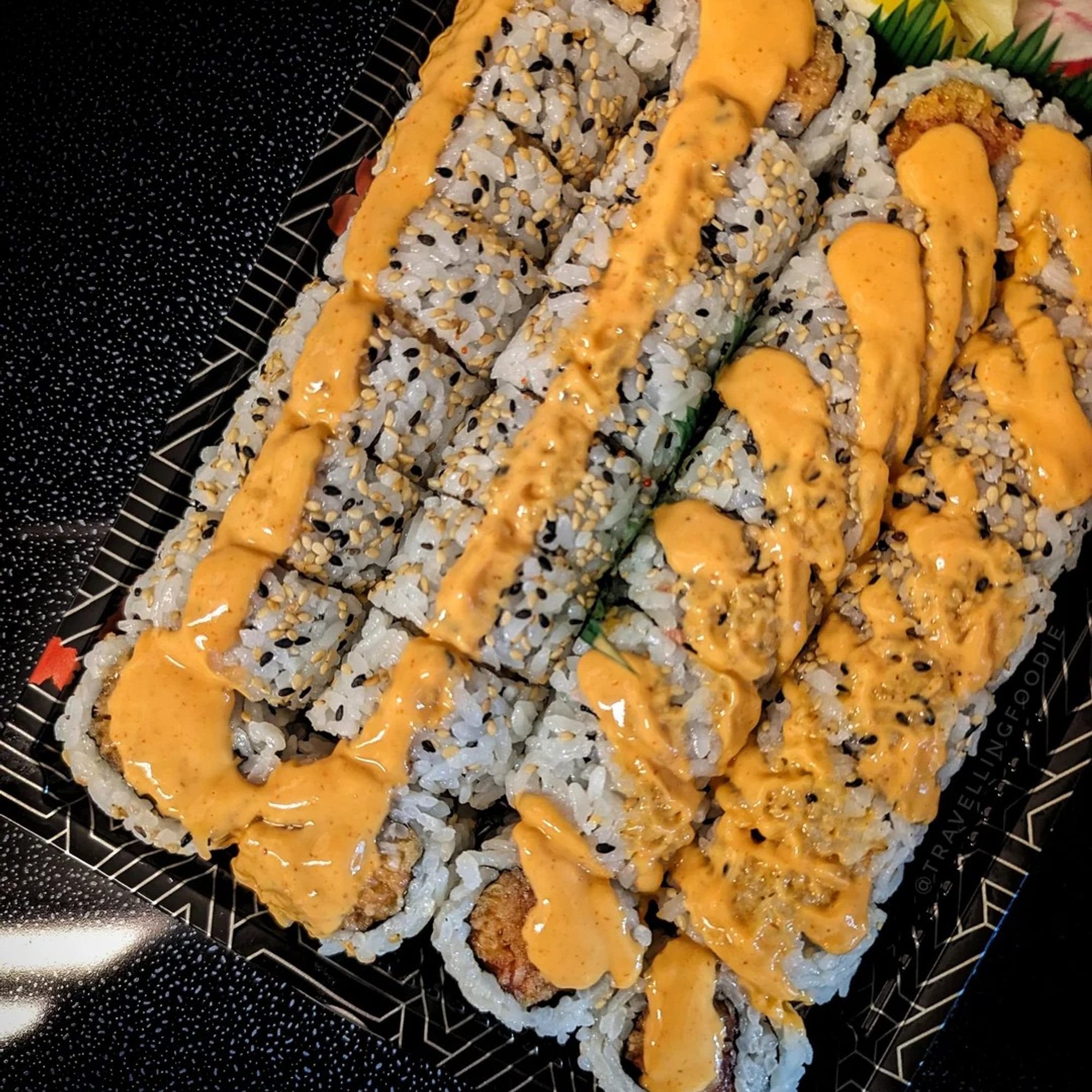 Spicy Tuna or Salmon Roll