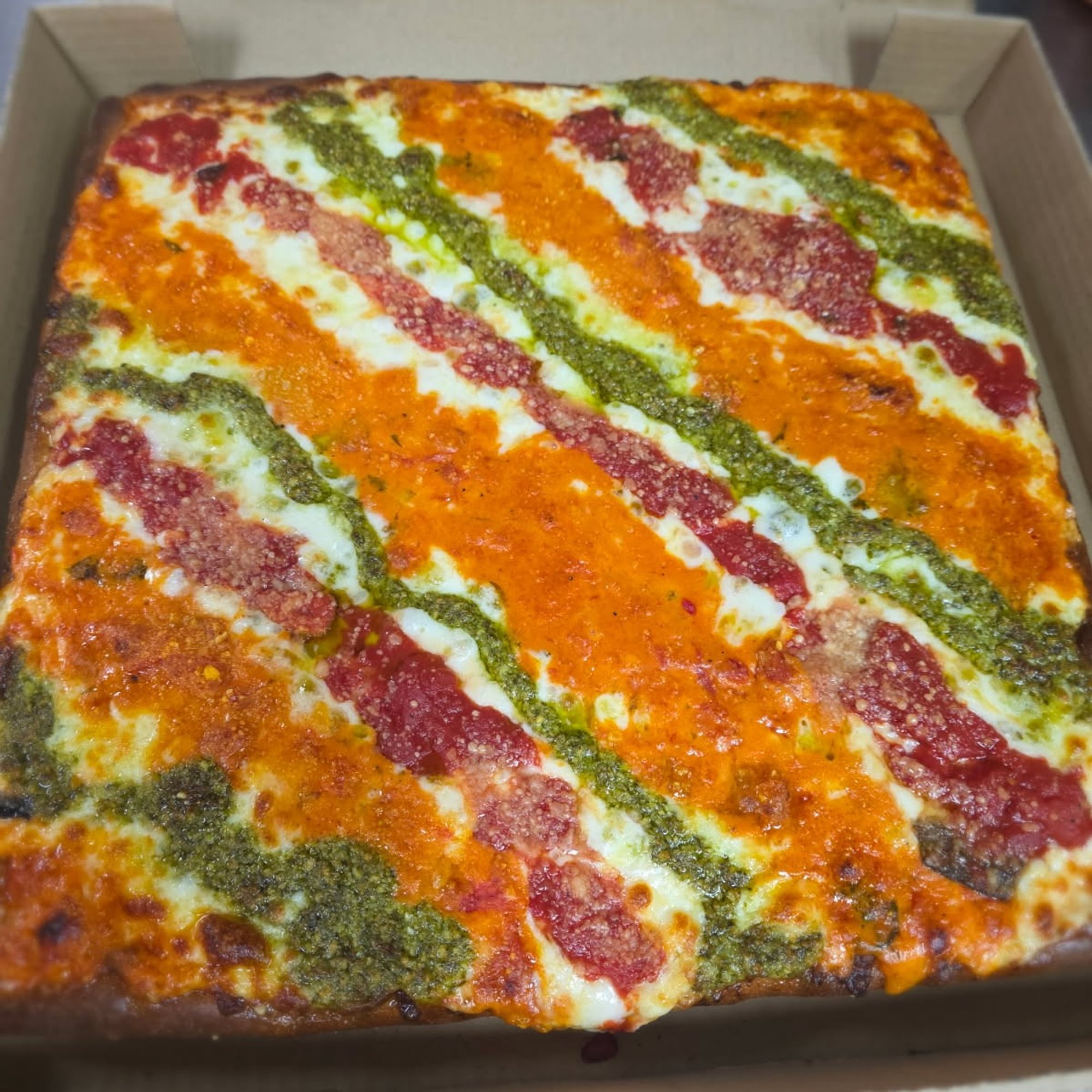 Chicago Square Pizza