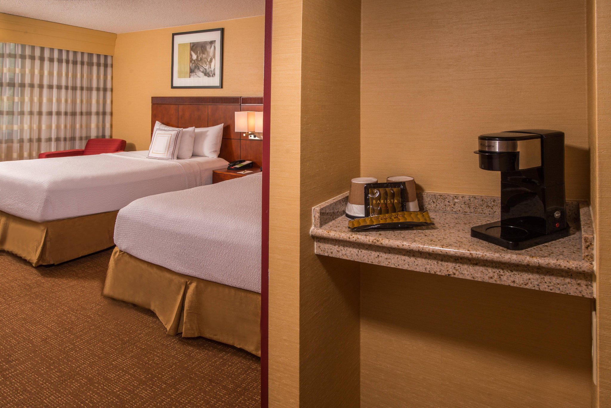 Courtyard by Marriott Newark-University of Delaware Photo