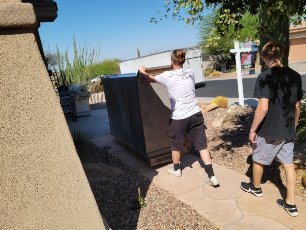 Donation Movers Image