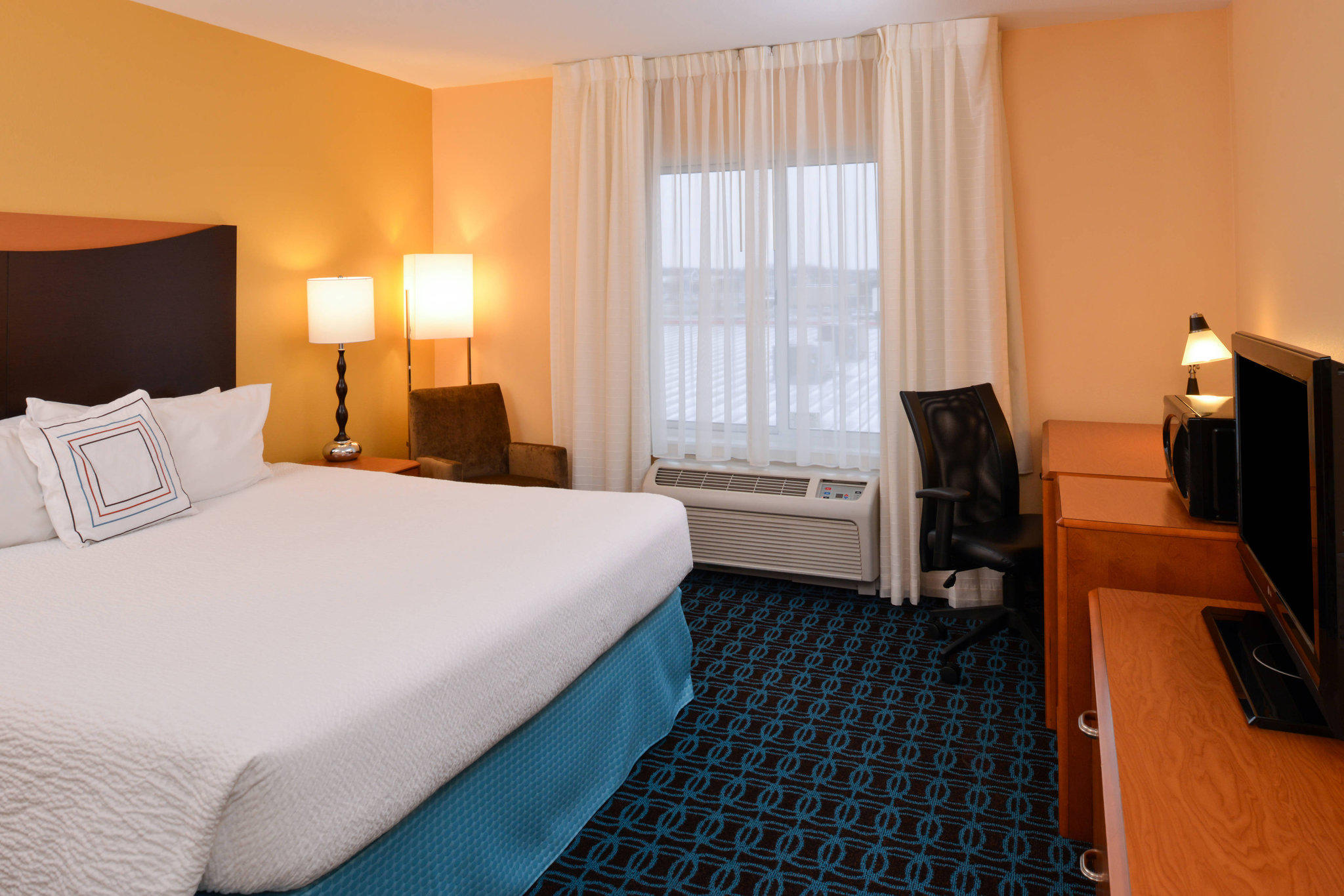 Fairfield Inn & Suites by Marriott Fort Wayne Photo