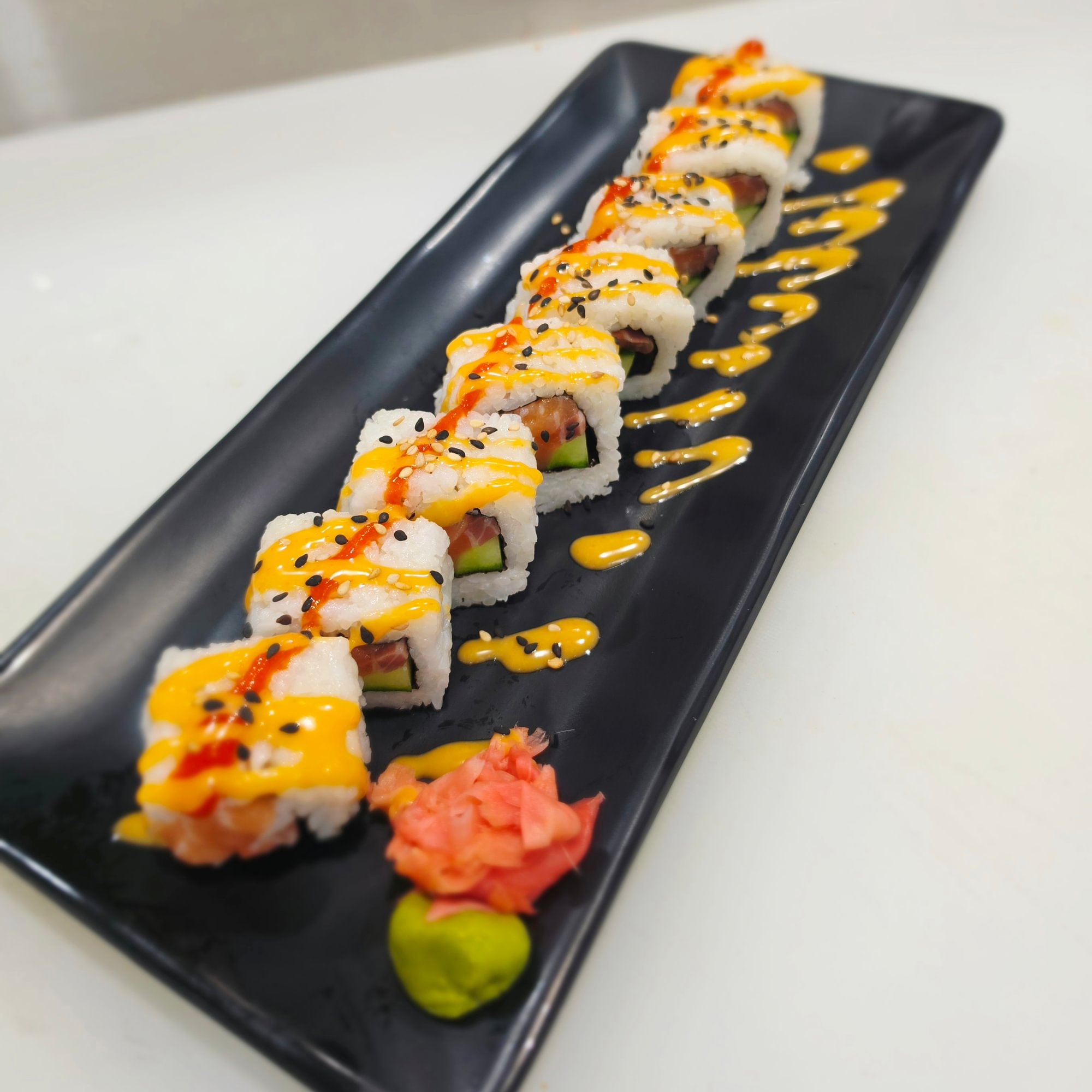 Spicy Salmon Roll