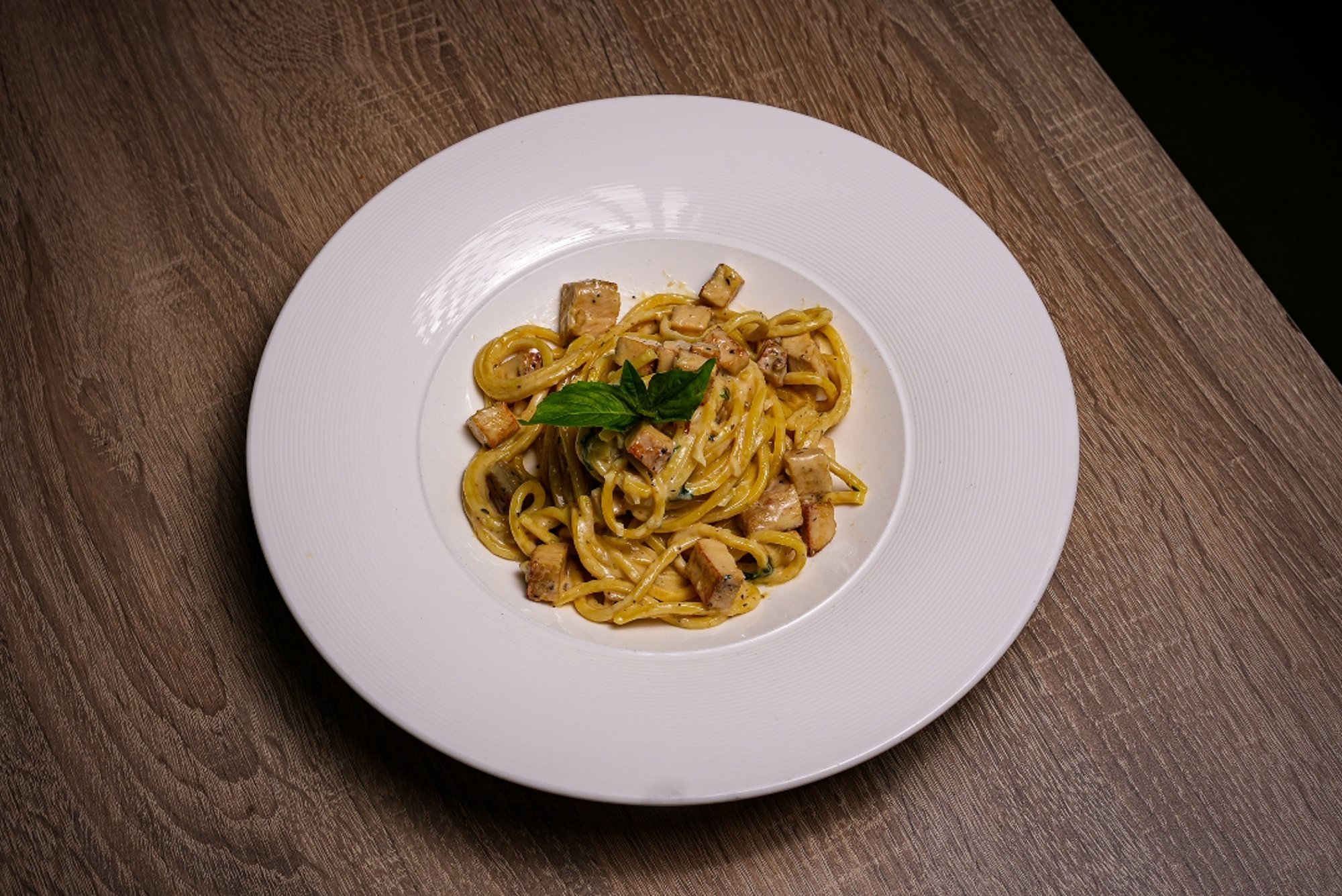 Spaghetti Alfredo with Chicken