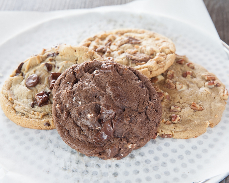 Reese's Peanut Buttercup Cookie
