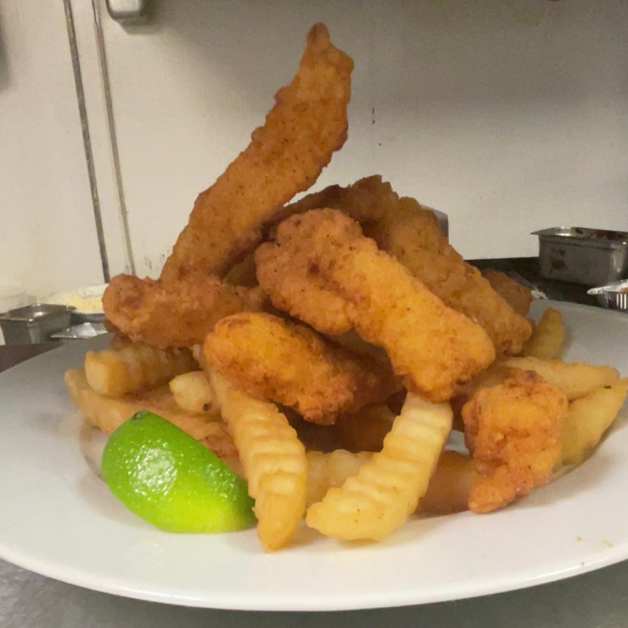 Fried Catfish Basket Lunch