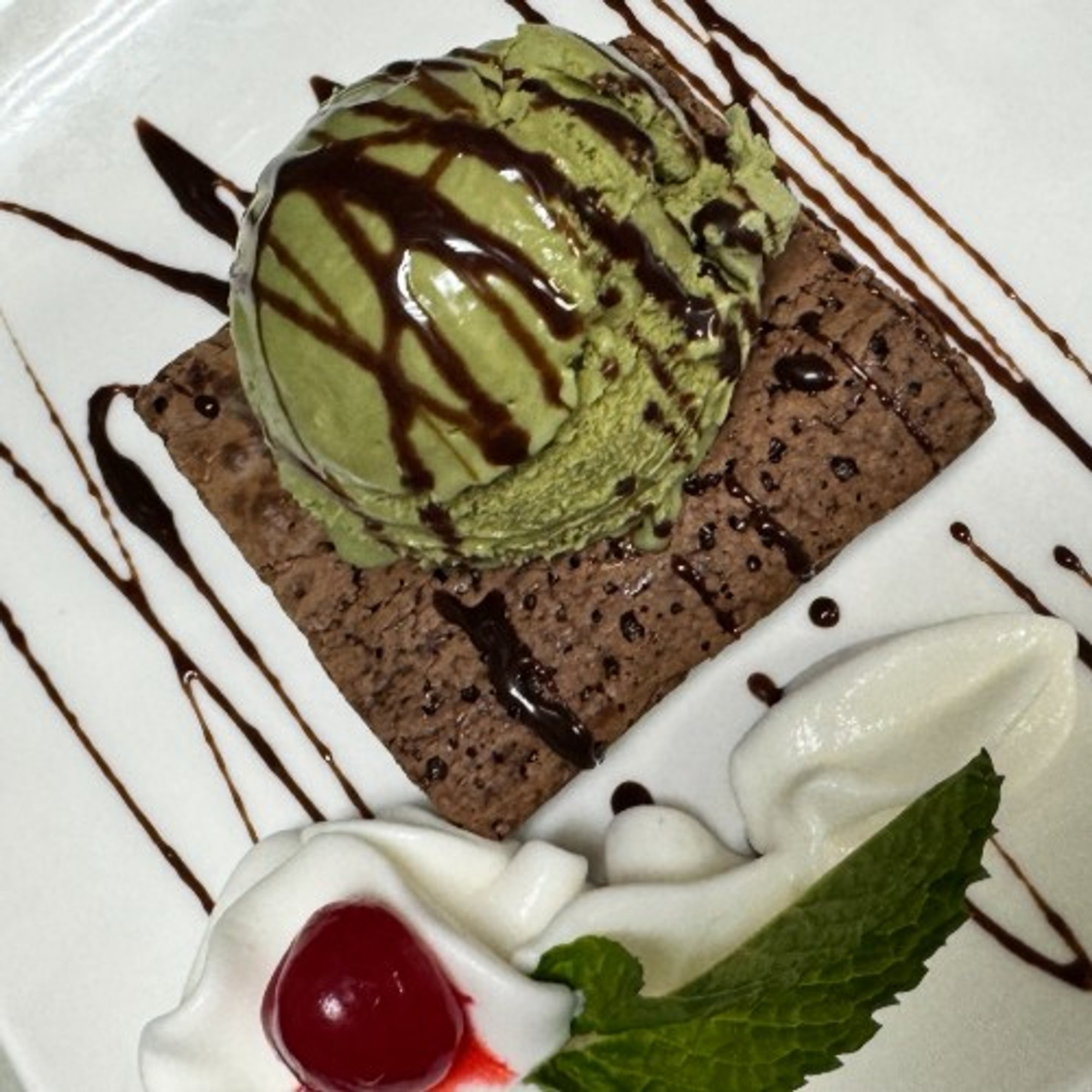 Thai Brownie with Ice Cream