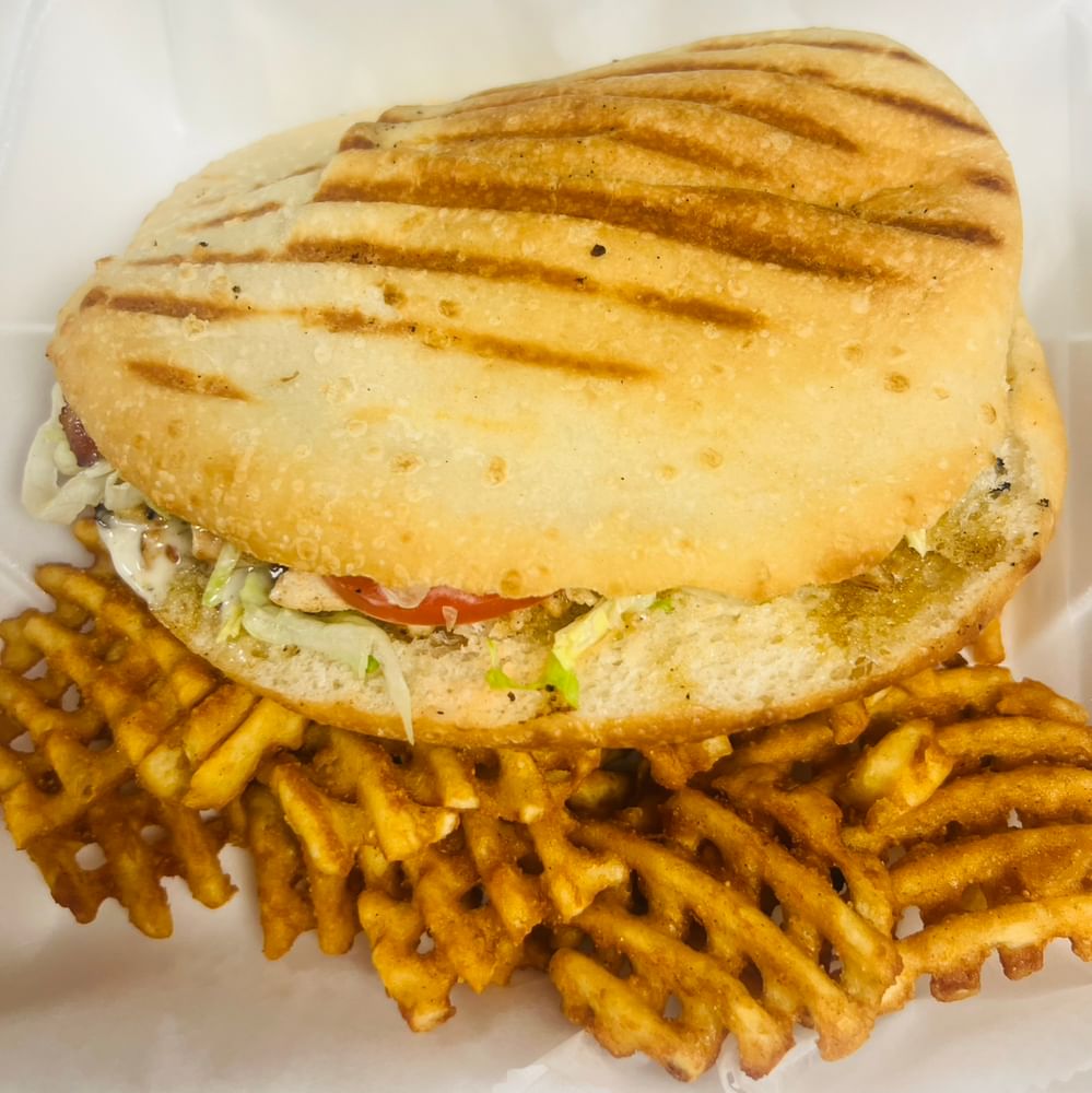 Southern Chicken Gourmet Pita