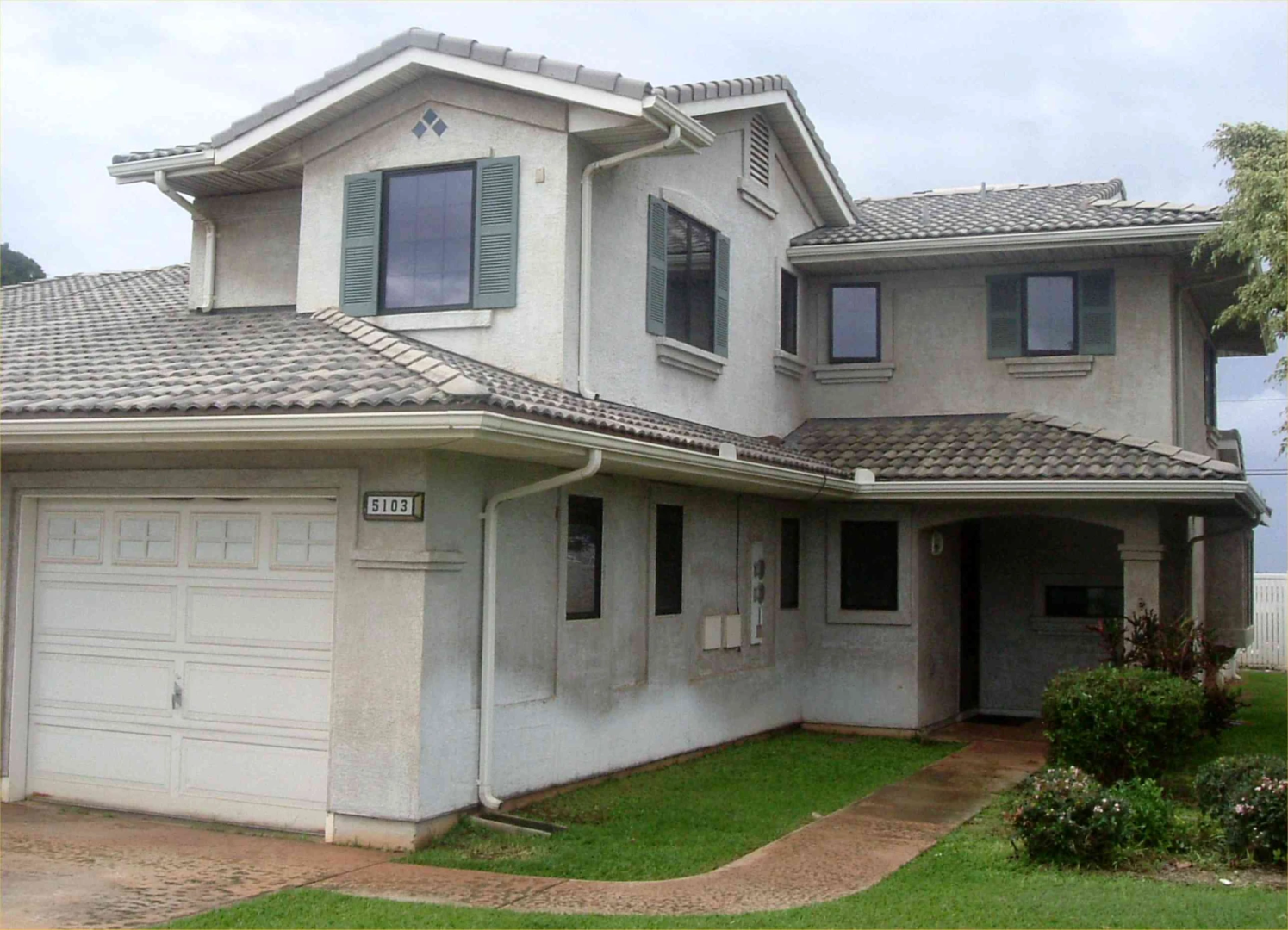 Evergreen Cleaning Image