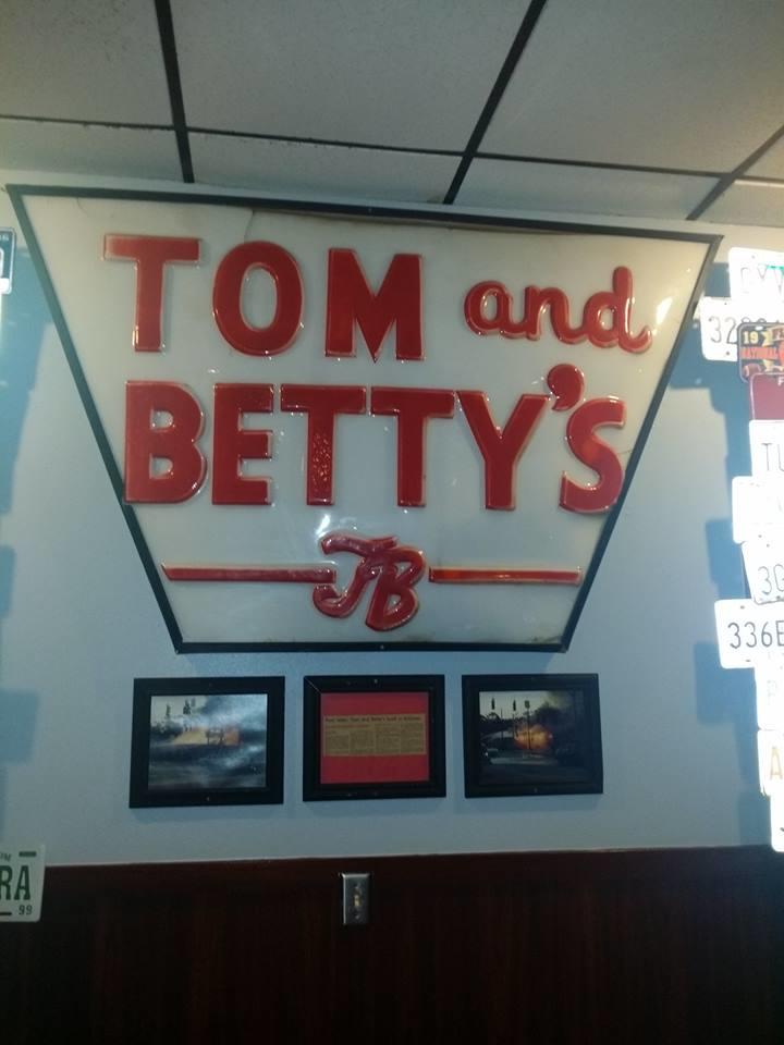 Tom & Betty's Restaurant Photo
