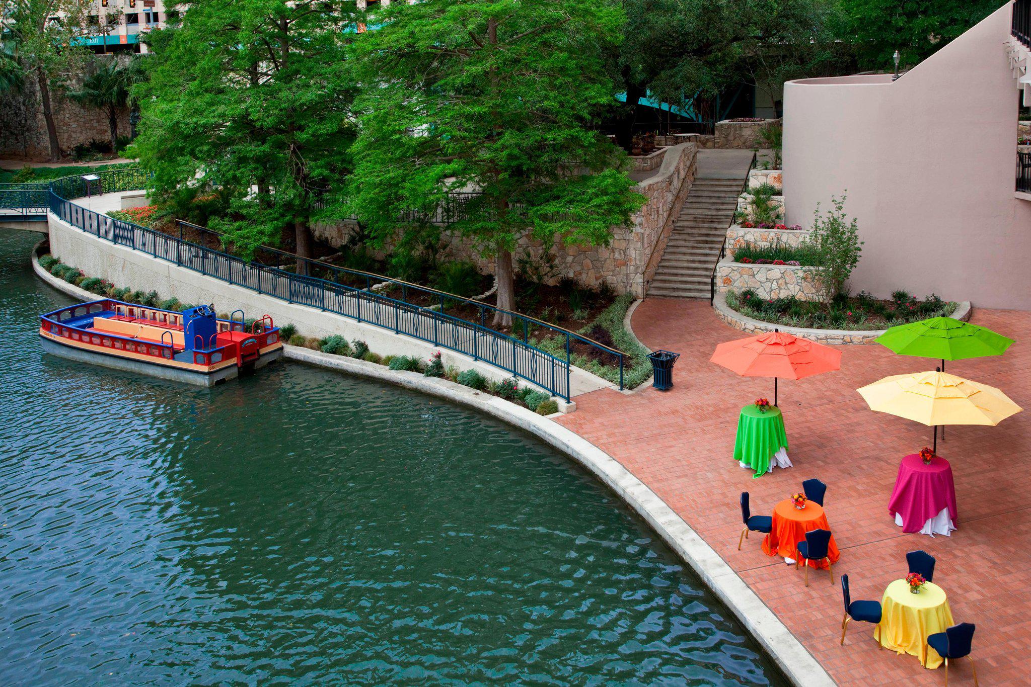 San Antonio Marriott Riverwalk Photo