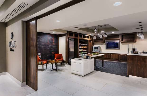 Images DoubleTree by Hilton Hotel San Bernardino
