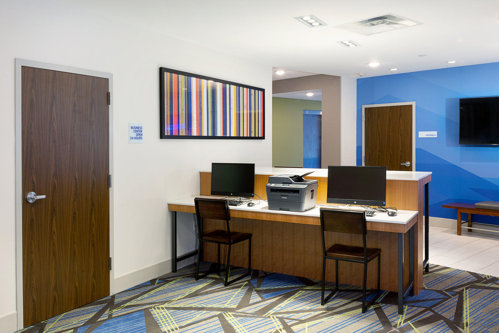 Holiday Inn Express & Suites Wentzville St Louis West Photo