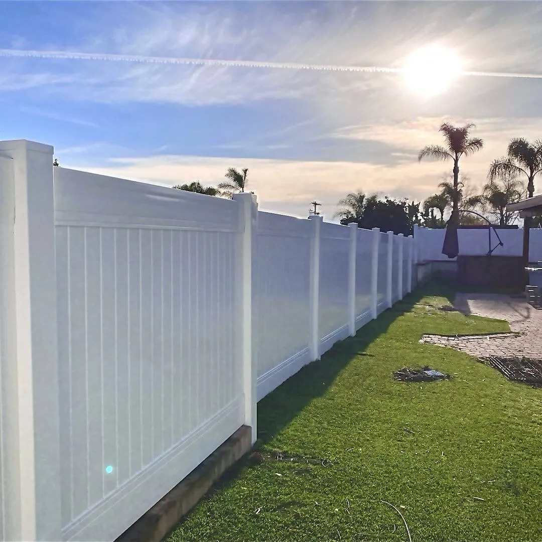 Vinyl Privacy Fences