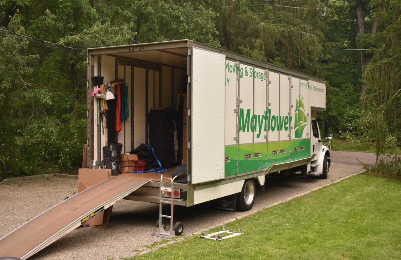 Murphy Moving & Storage - Moving Company Image