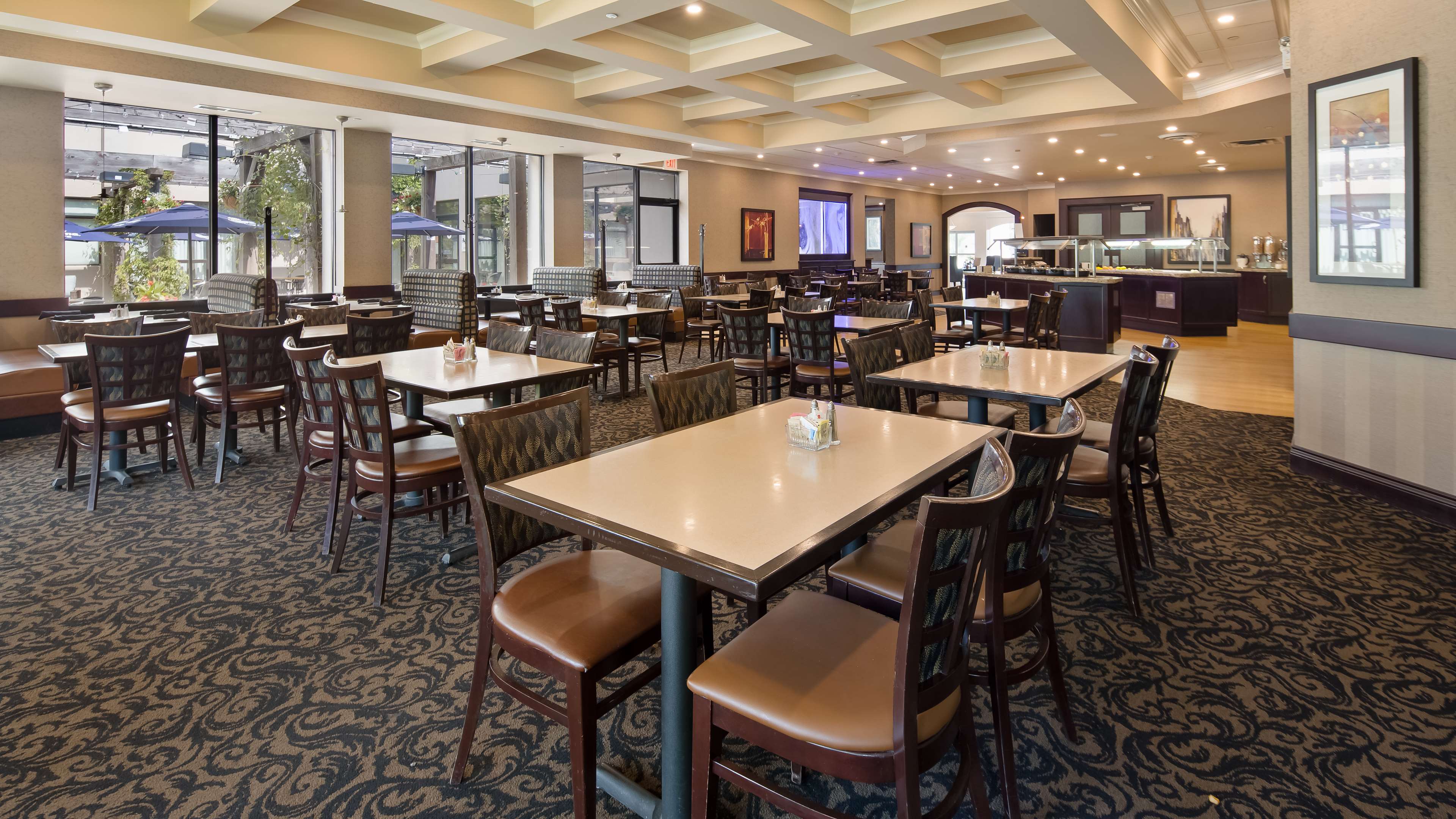 Brantford casino hours
