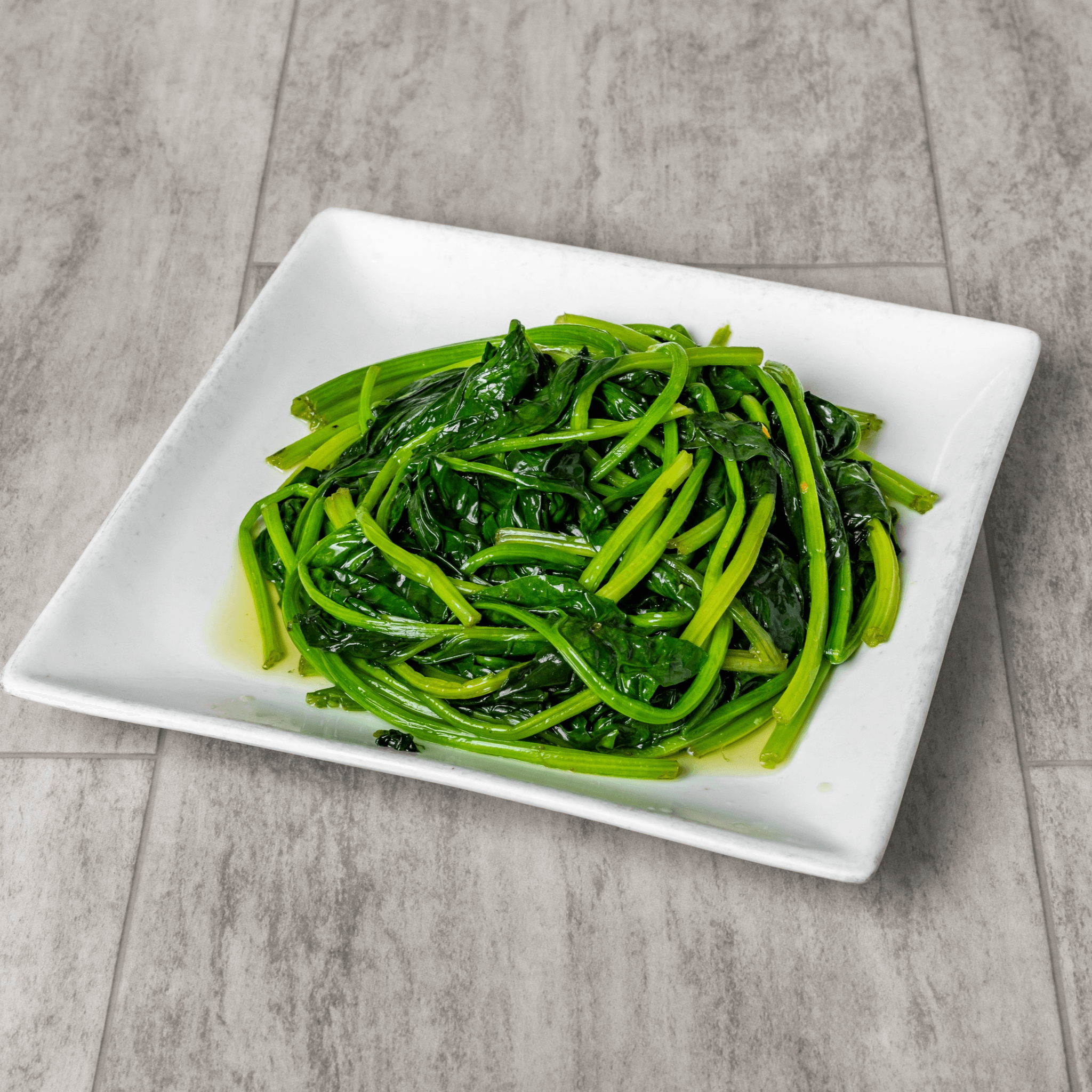 Sautéed spinach / 炒菠菜