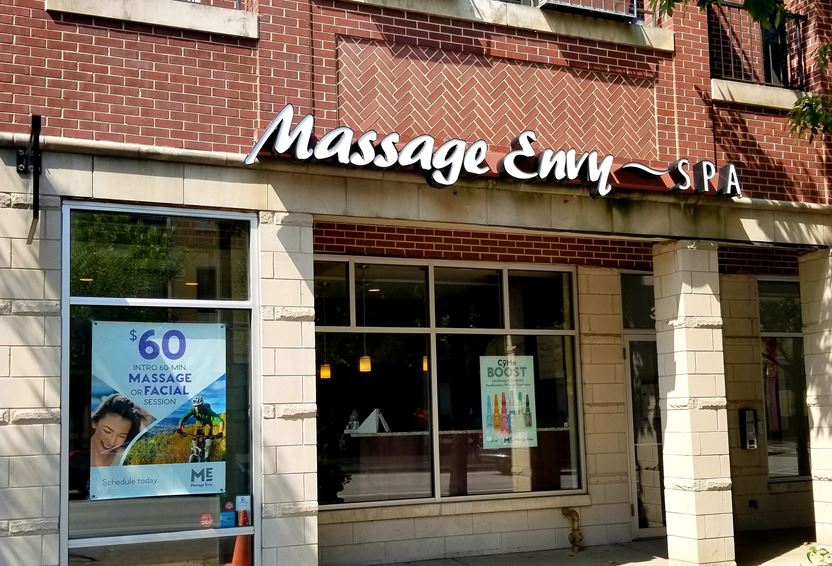 Massage Envy Chicago Lakeview Wrigleyville Facial Spa Chicago Il