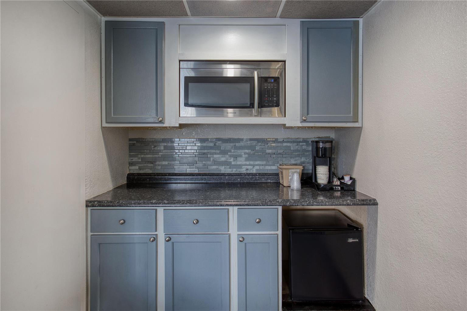 Best Western Executive Inn Image