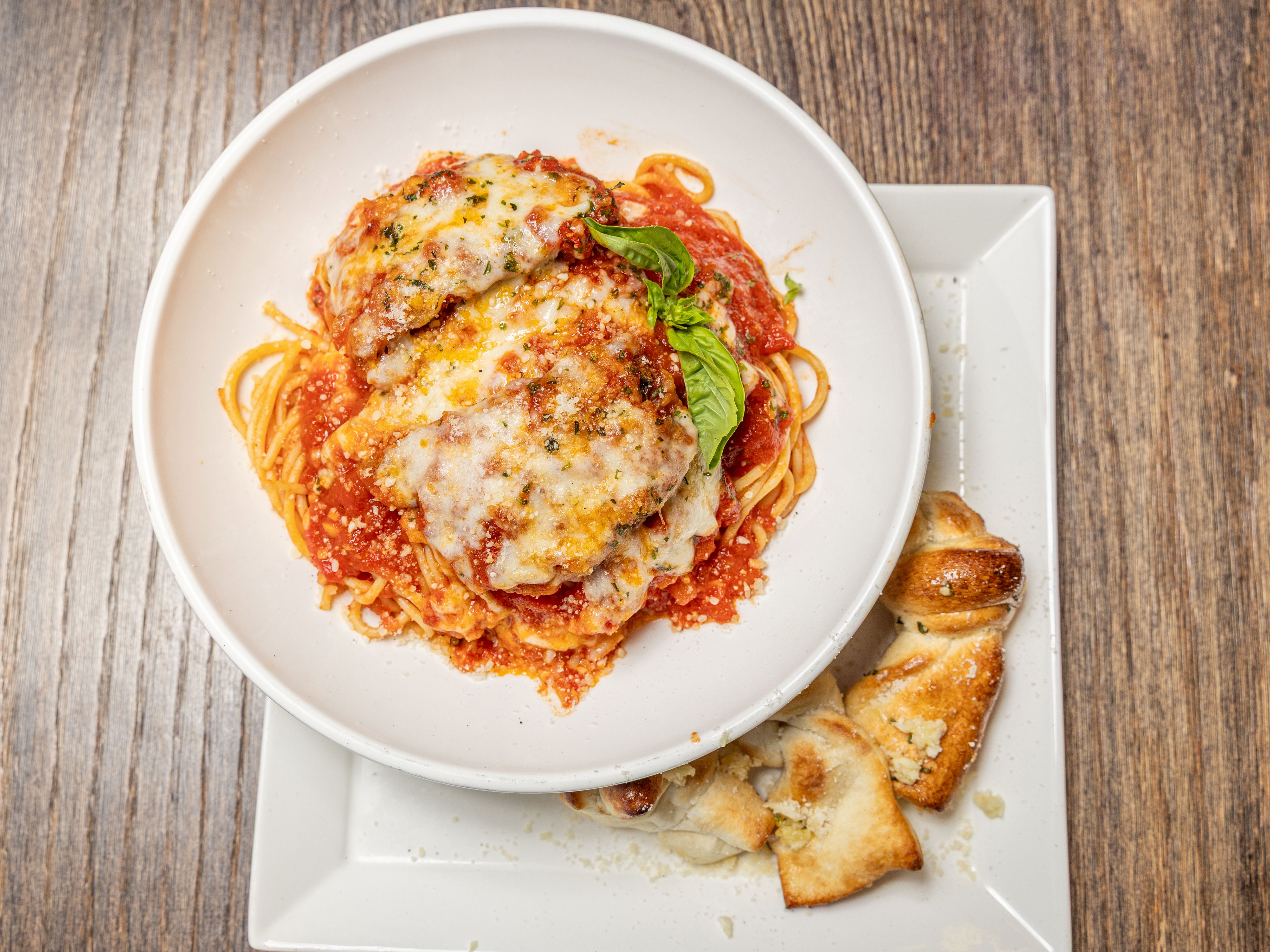Chicken Parmigiana Dinner