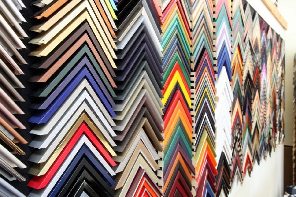 Lucy's Art & Frame Image