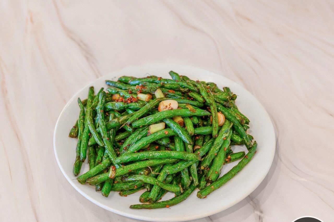 Dry sautéed string beans (dinner) / 干煸四季豆(晚)