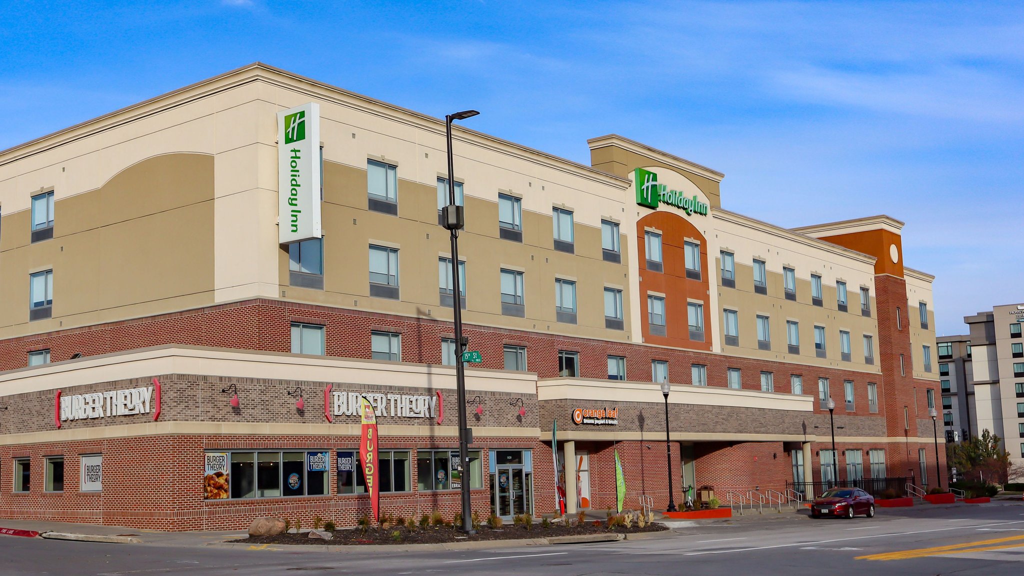Holiday Inn Omaha Downtown - Waterpark by IHG Image