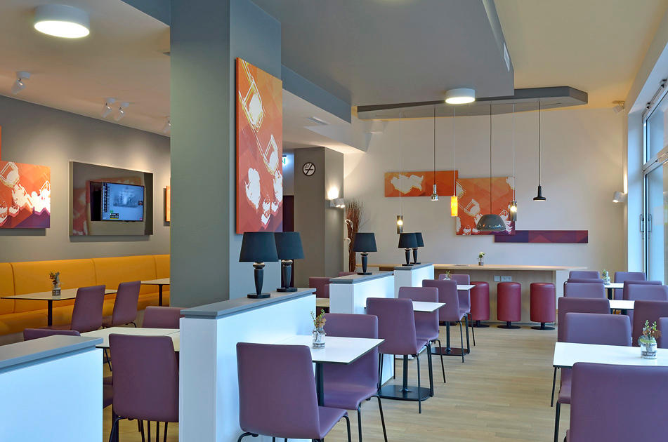 Bilder B&B Hotel Stuttgart-Bad Cannstatt