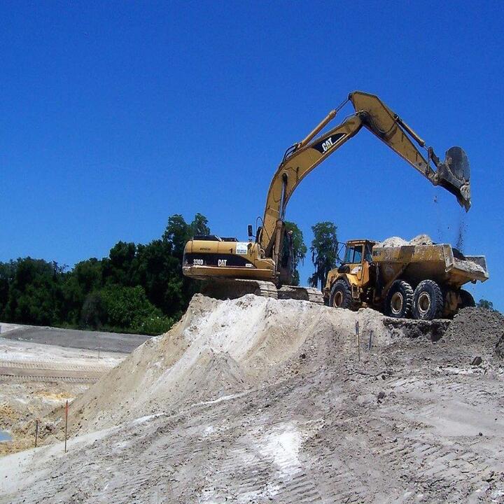 Flave A Williams III Dozer Service Inc. Logo