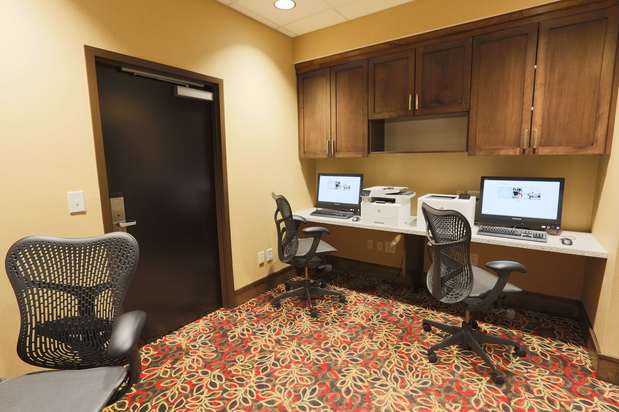 Images Hilton Garden Inn Indiana at IUP