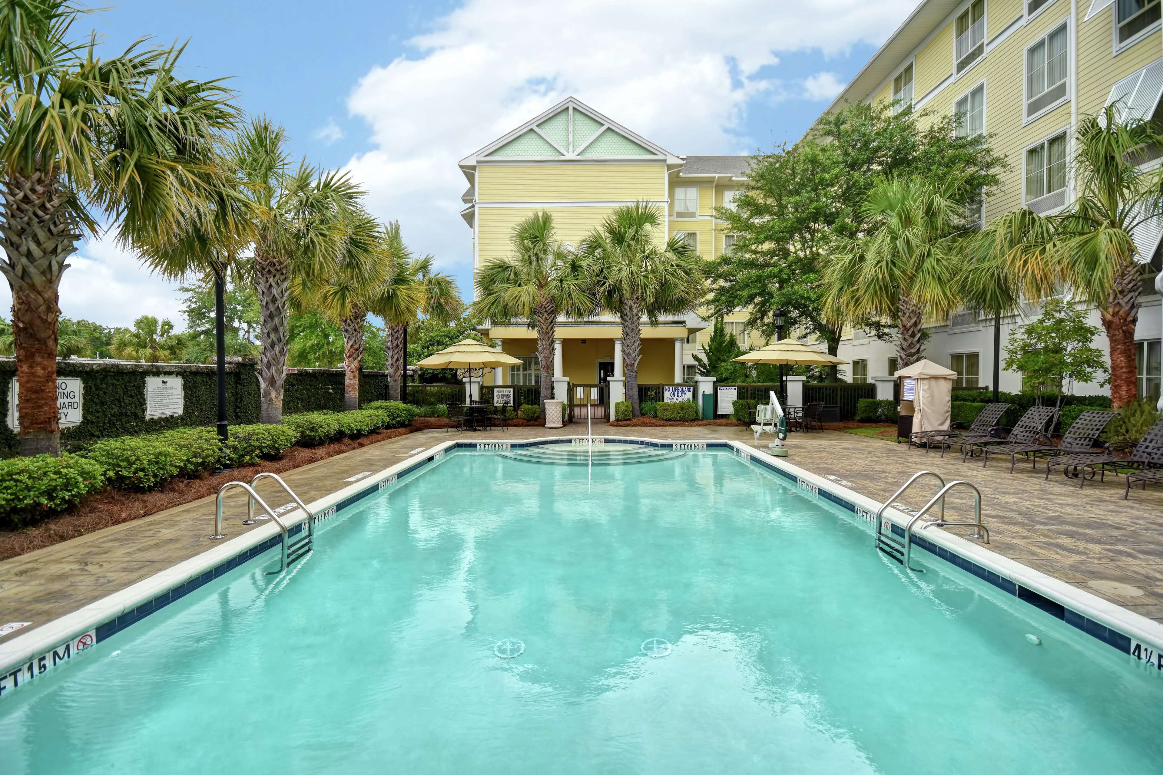 Homewood Suites by Hilton Charleston Airport Photo