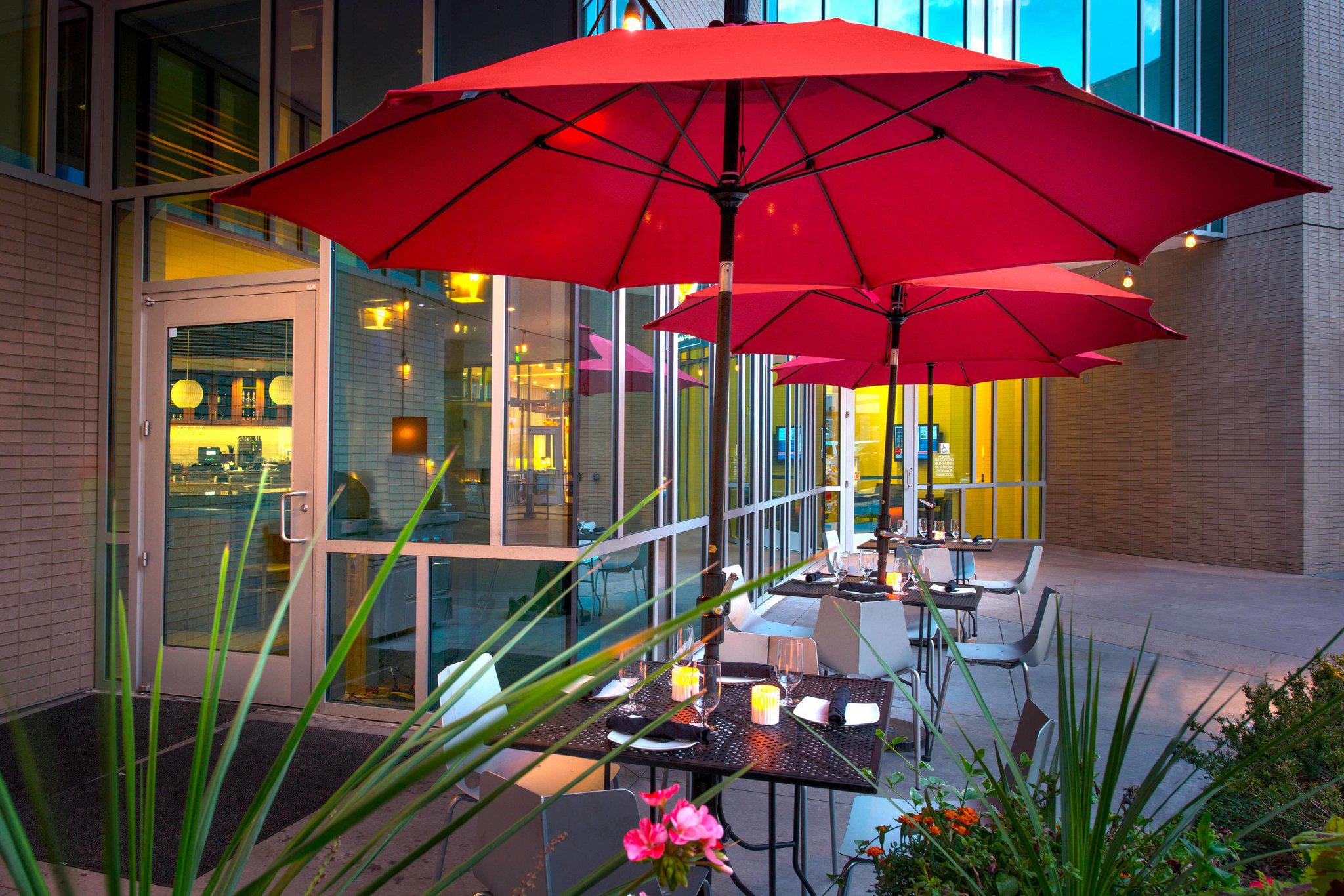 SpringHill Suites by Marriott Denver Downtown Photo