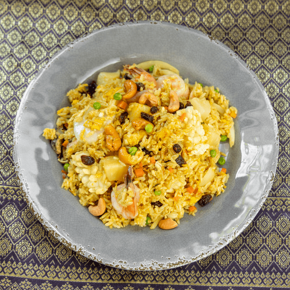 EN47 Pineapple Fried Rice