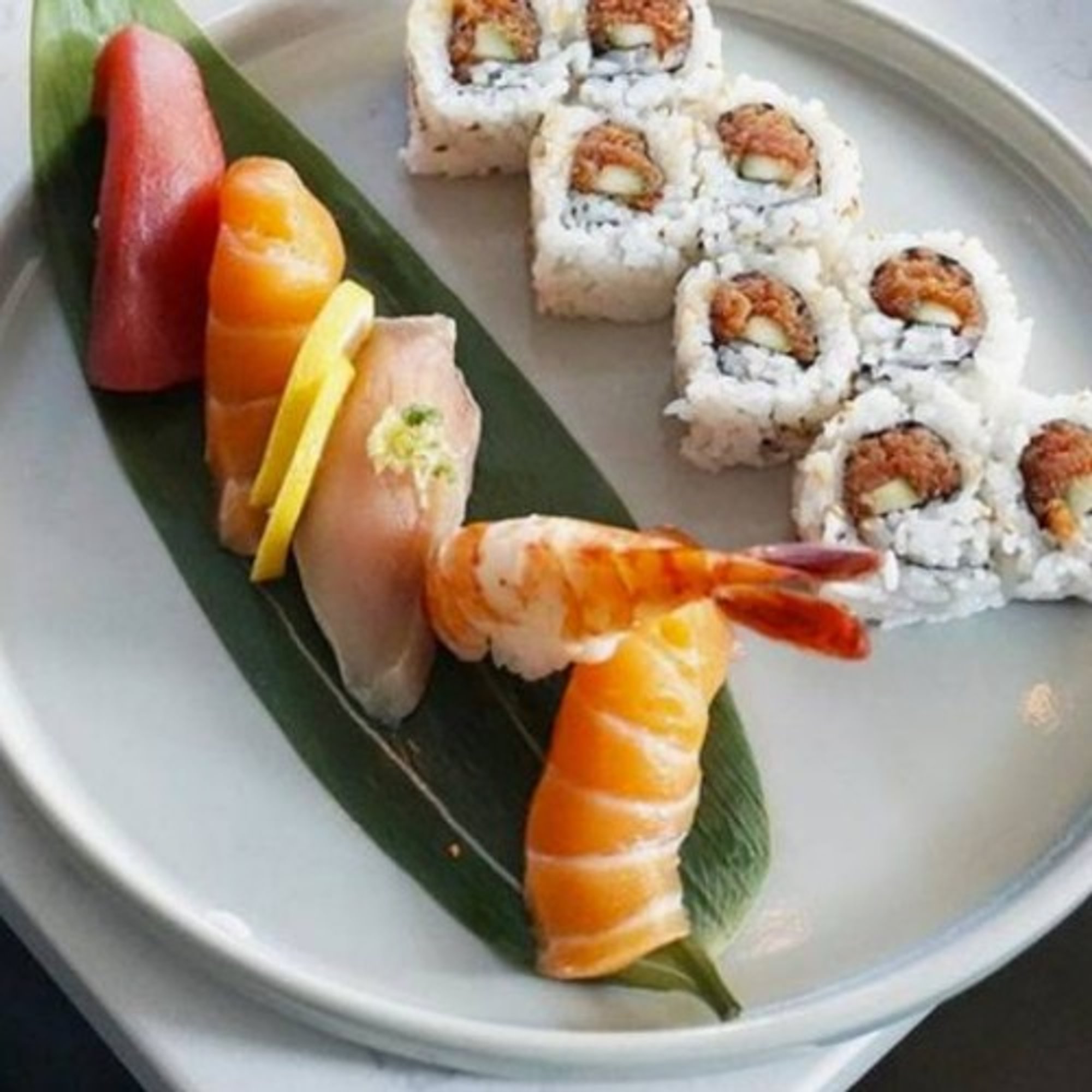 Regular Sushi & Roll