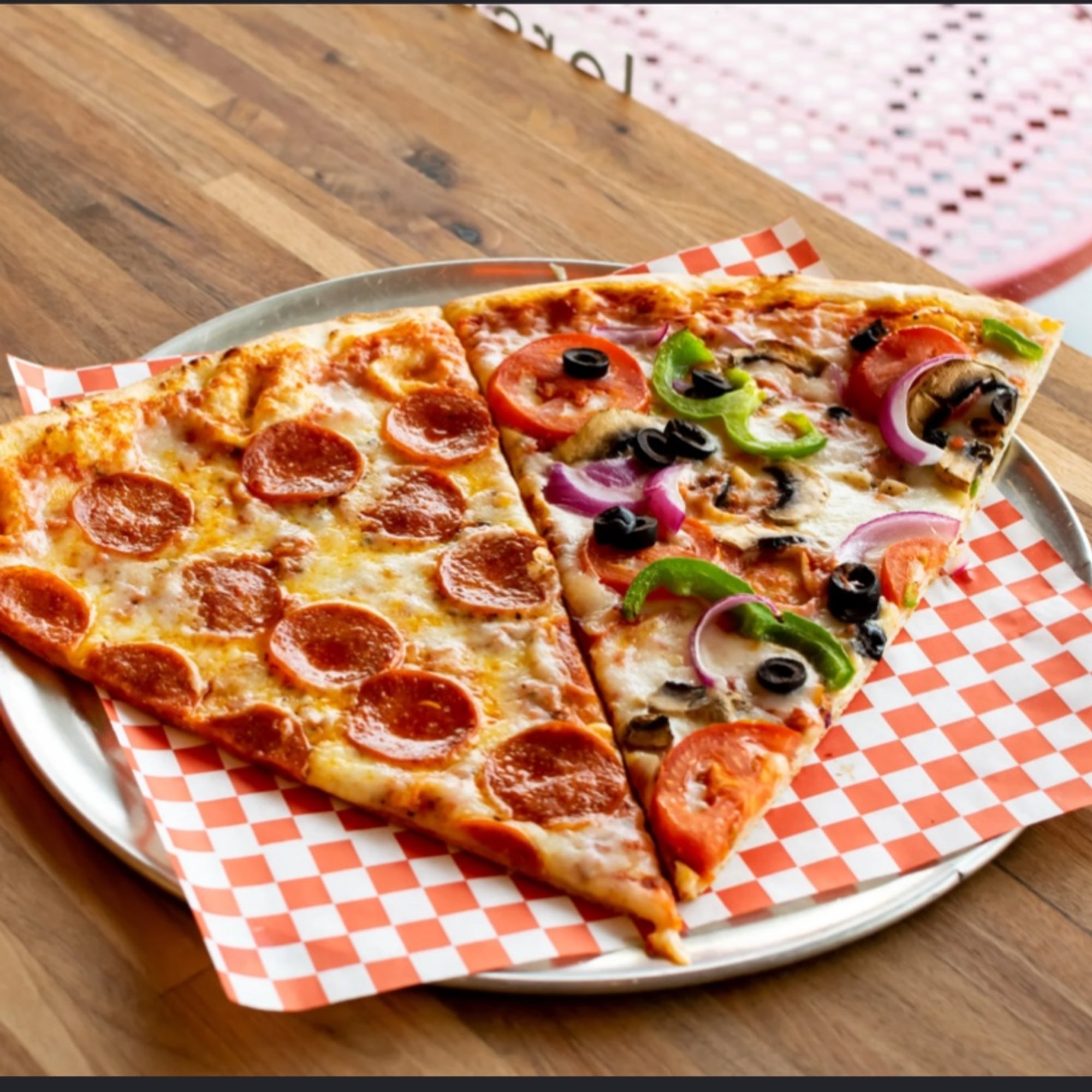 2 Slices With Any Toppings & Drink