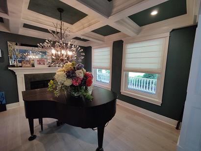 When you have something as precious as a grand piano gracing your room, it's critical to have the right amount of sunlight in the room. Our Roman Shades not only help you achieve that but look exquisite as well.