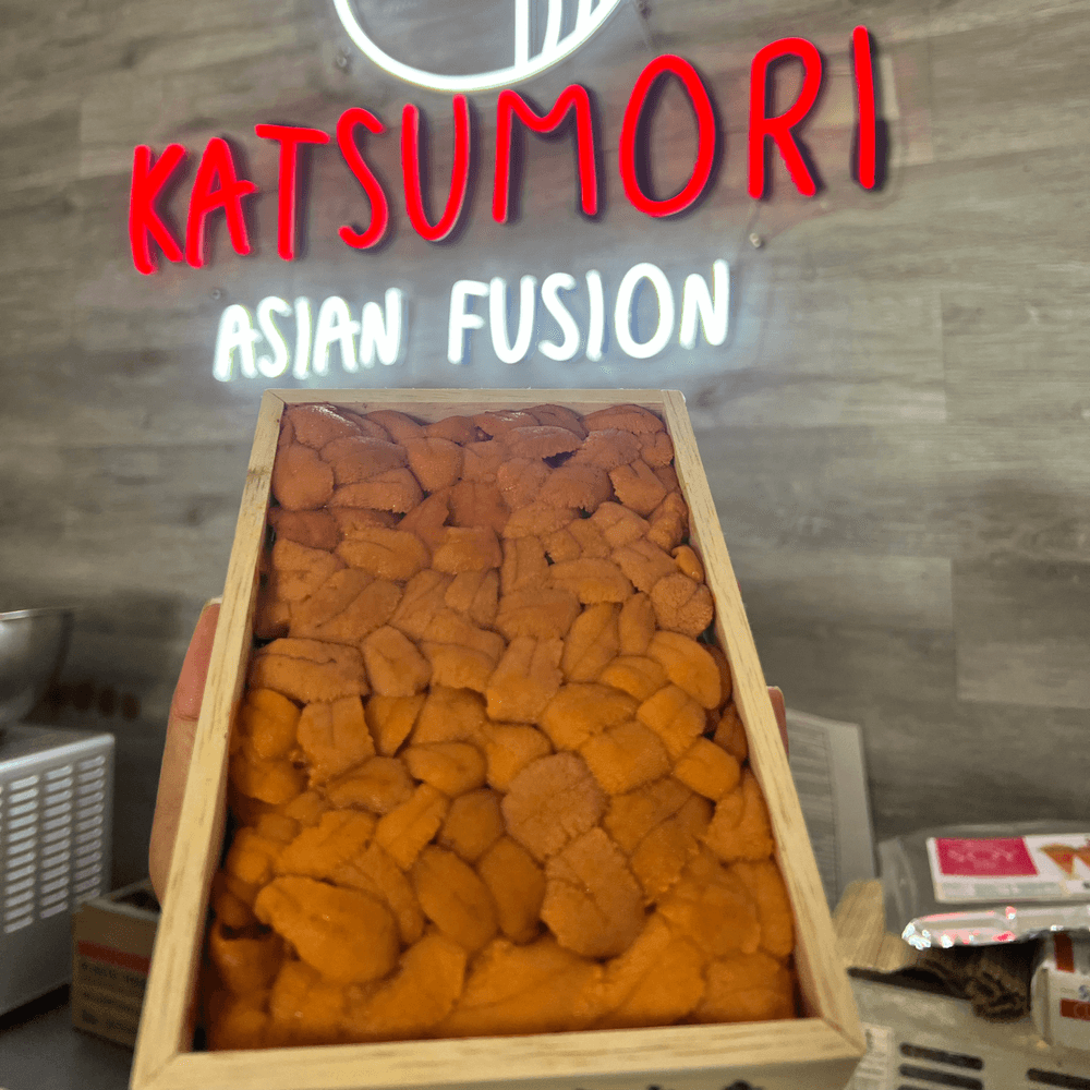 Uni/Sea Urchin Sashimi