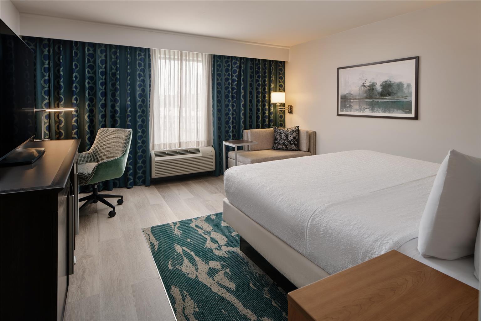 Hampton Inn Waynesboro Image