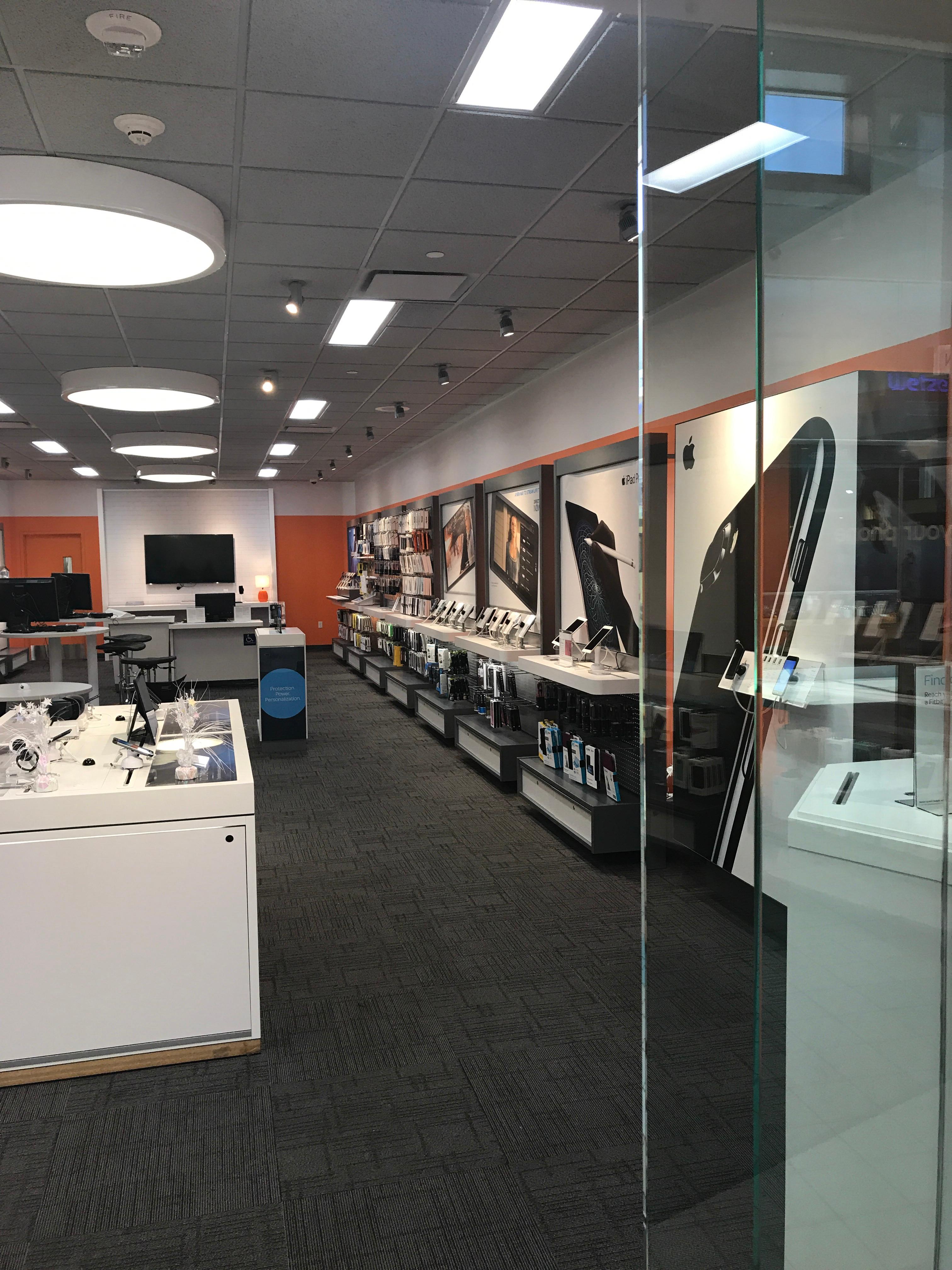 AT&T Store Photo