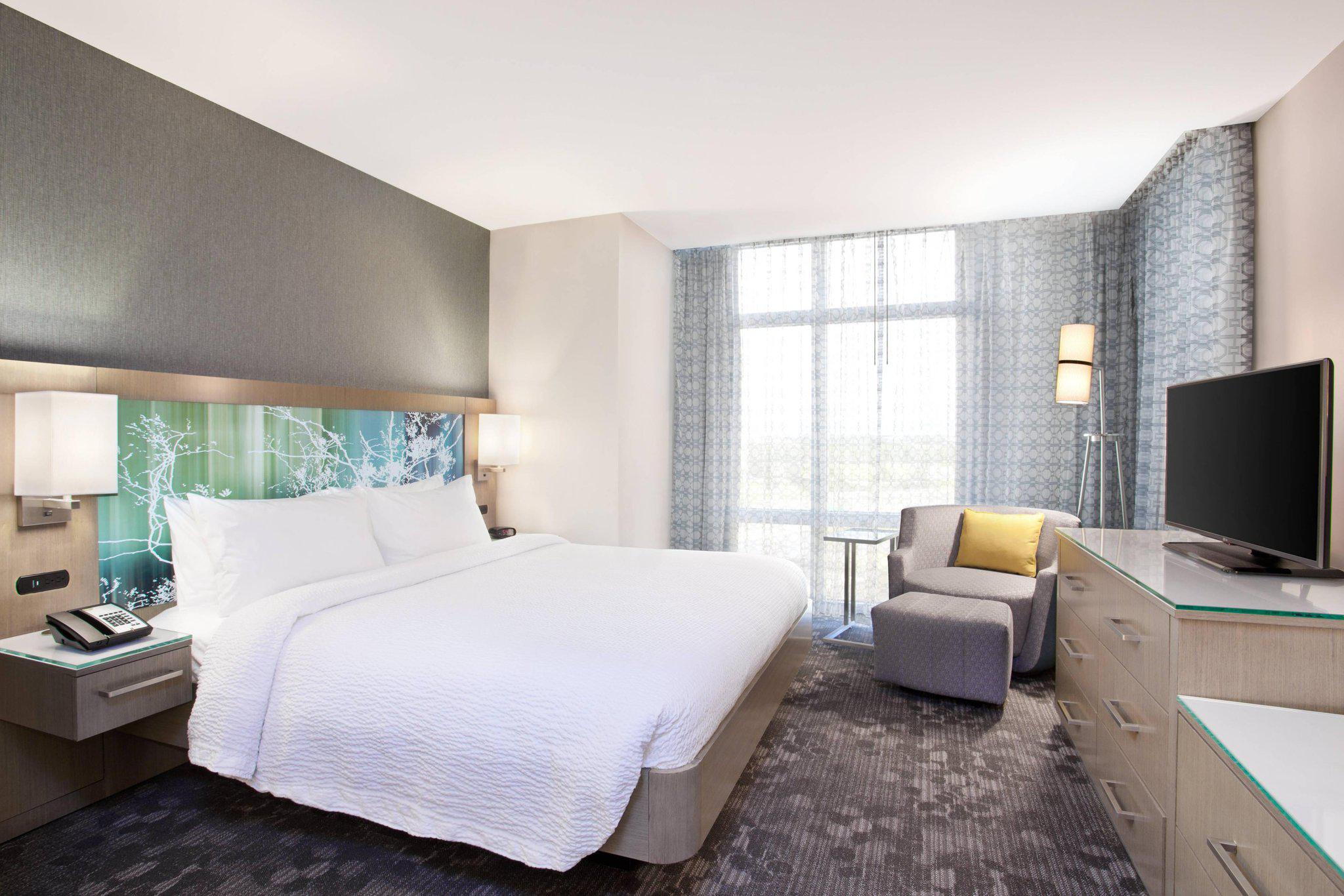 Courtyard by Marriott Orlando South/Grande Lakes Area Photo