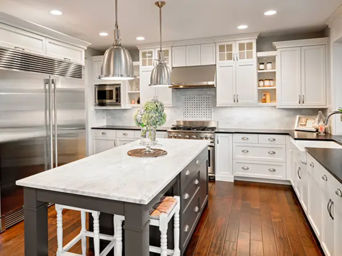 Bathroom & Kitchen Countertops