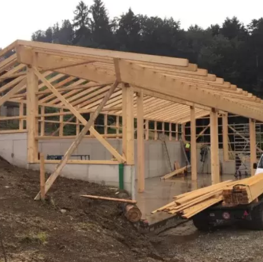 Ihr Partner für Holzbau im Emmental