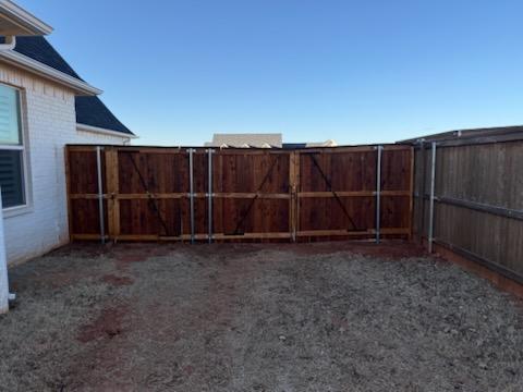 Top Rail Fence Oklahoma City Image