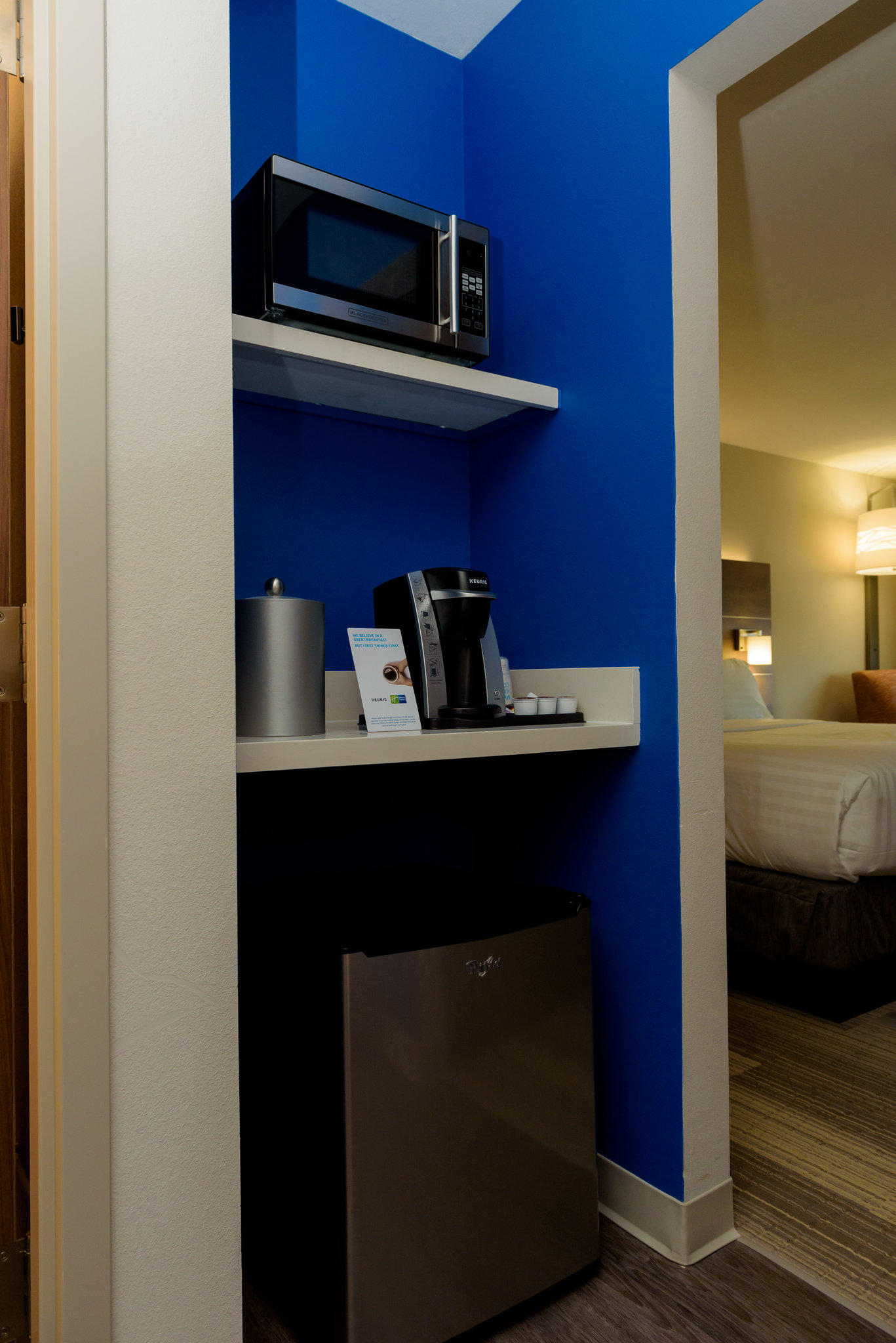 Holiday Inn Express & Suites McKinney - Frisco East Photo