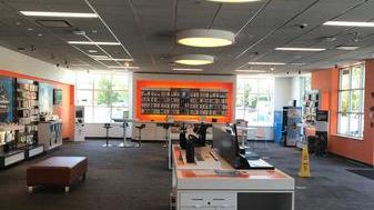 AT&T Store Photo