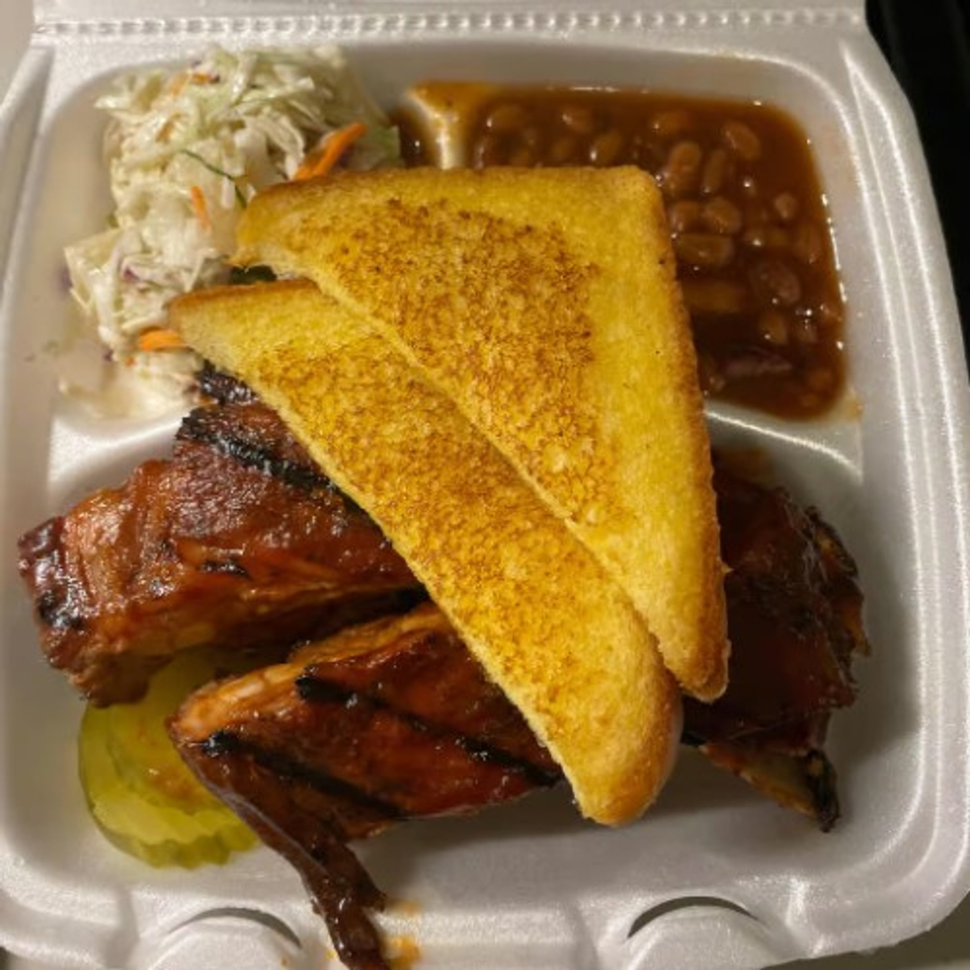 Smokin' Ribs Plate (St. Louis Style Ribs)