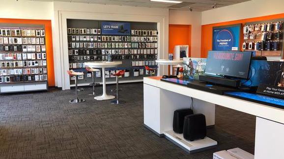 AT&T Store Photo